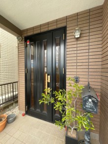 防犯もしっかり！暮らしに快適さと安心を広げる玄関　世田谷区Y様邸